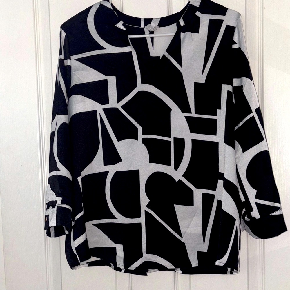 NAIF Black and White Abstract Blouse